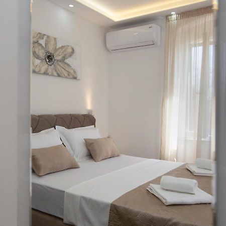 Old Town Apartment Anamarija Сплит Екстериор снимка