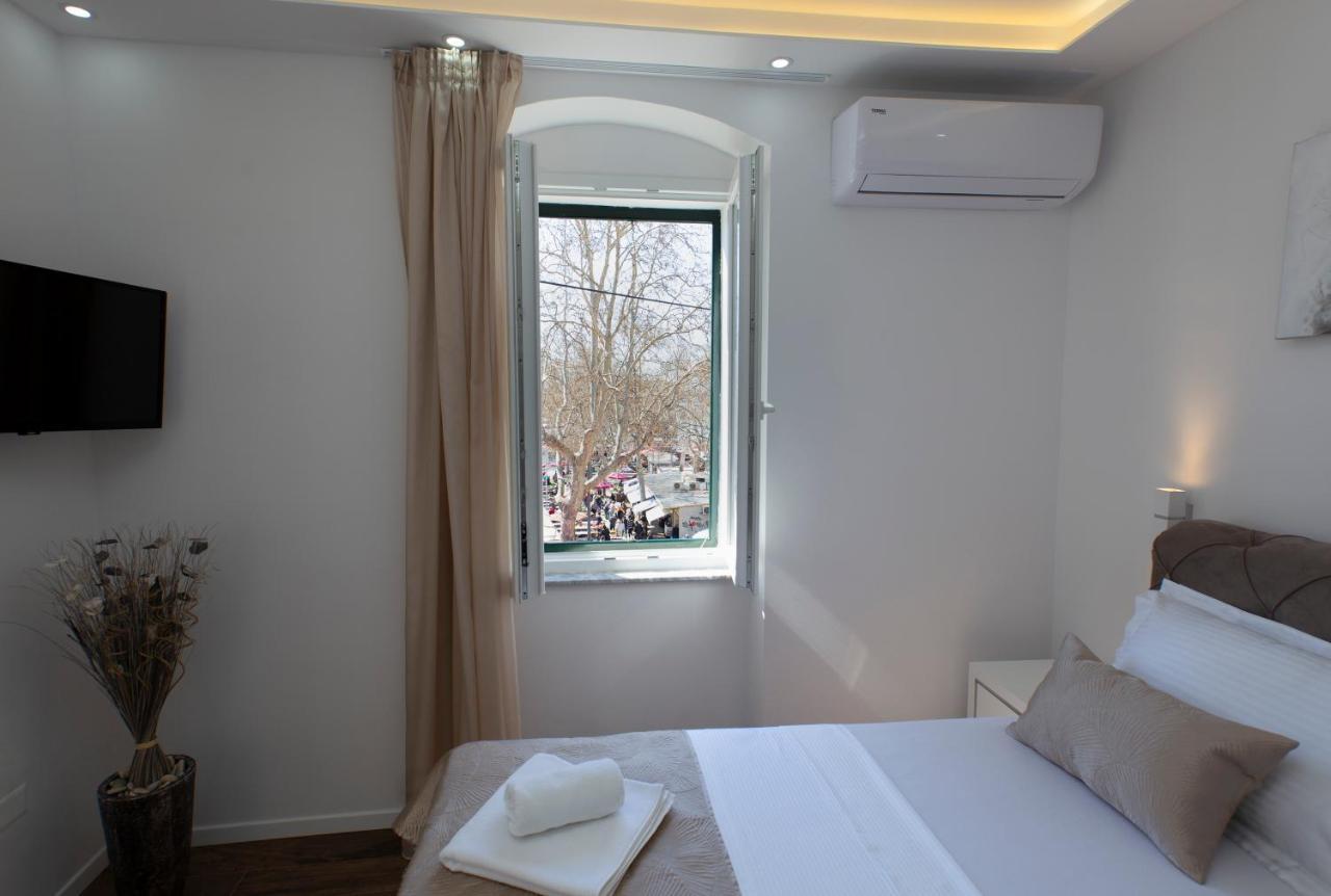 Old Town Apartment Anamarija Сплит Екстериор снимка